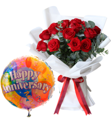 12 Pcs. Red Roses Bouquet with Mylar Balloon