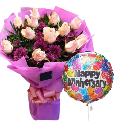 12 Pcs Peach Roses with Anniversary Balloon