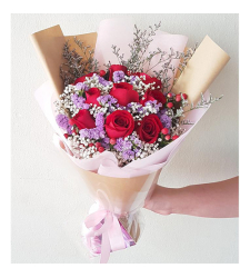 send 9 pcs. red color roses in bouquet to cebu