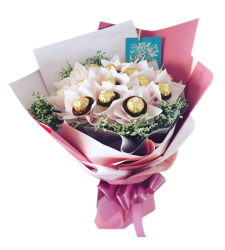 16 Ferrero Rocher Chocolate in Bouquet